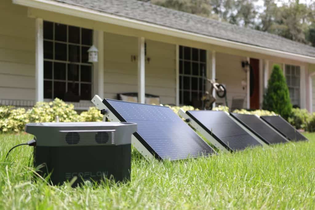 Panneaux solaires: support fixe ou pivotant? - Écohabitation