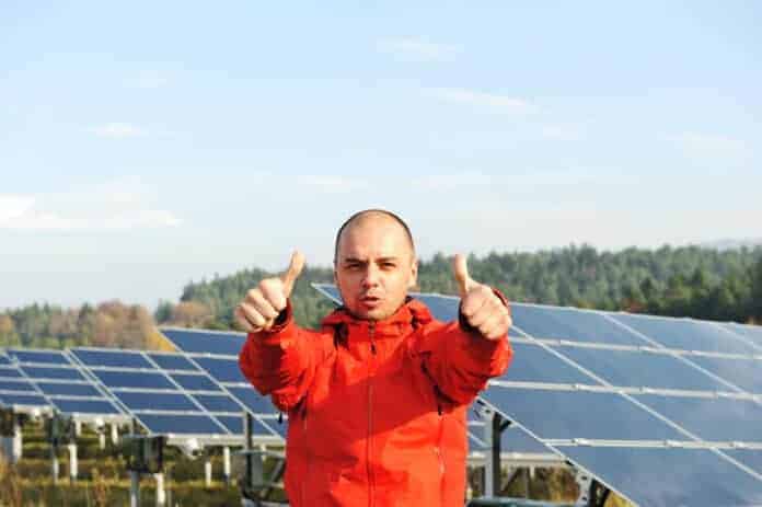 male worker at solar panel field SBI 300931251 696x463 9
